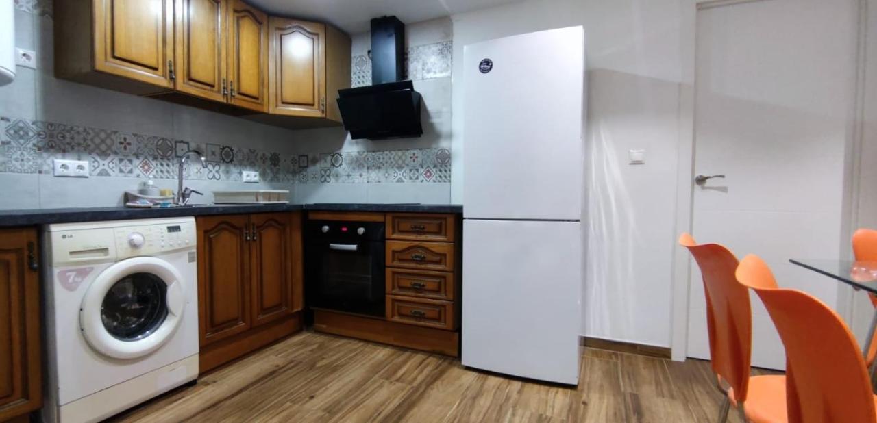 Ferienwohnung Acogedor Atico En Pleno Centro Granada Exterior foto