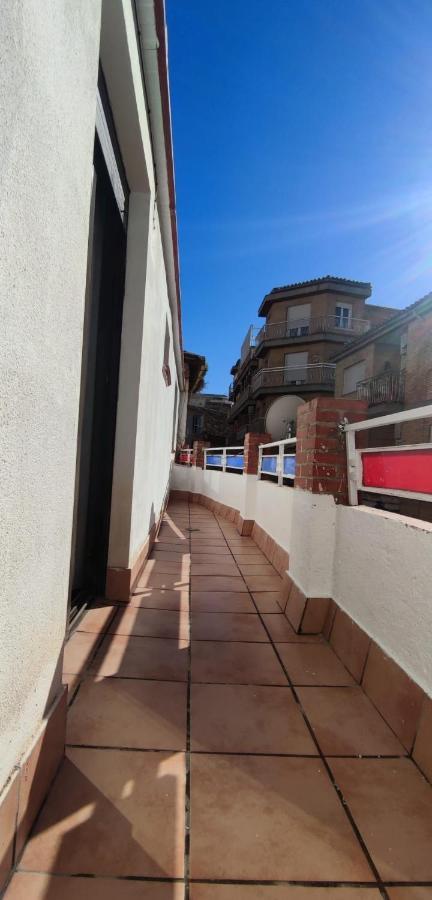 Ferienwohnung Acogedor Atico En Pleno Centro Granada Exterior foto